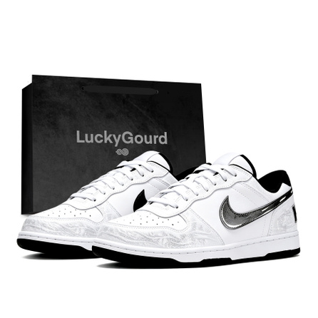[Custom Sneakers] Nike Big Low Lux Floating Tide Gift Bag Style White Sneakers Non-Stuffy Feet Friction Sound Summer Outing Preppy Style Premium American Retro Height-Boosting Low-Top Skate Shoes Men's Black White