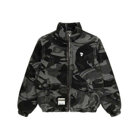 Aape Logo patch Camouflage pattern Down Jacket