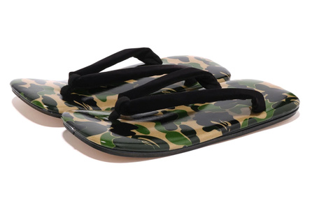 A Bathing Ape ABC Camo Open-Toe Camouflage Flip Flops Men's Green