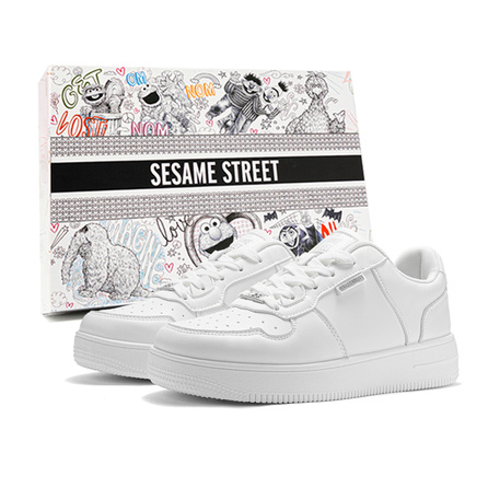 SESAME STREET Air Force 1 Classic Trendy White Sneakers Couple Fashion Simple Versatile Breathable Comfortable Commute Anti-Slip Shock-Absorbing Impact Resistant Wear-Resistant Balanced Lightweight Supportive Height-Increasing Low-Top Sneakers Unisex