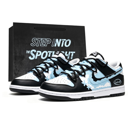 Custom SneakersNike Dunk Cloud Sea Wild Journey Gift Bag Couple Style Confession Lovers Graffiti Style Deconstructed American Vintage Versatile Niche Trendy Non-Slip Wear-Resistant Height Increasing Low-Top Skate Shoes Unisex