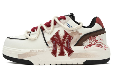 [Custom Sneakers] MLB Chunky Shark Dream Journey Post Horse Year Farewell Old Year American Hand-Painted Texture Retro Distressed Comfortable Versatile Low-Top Skate Shoes Unisex Red