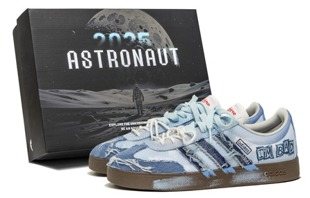 Custom Sneakersadidas VL COURT 2.0 Journey to the West Cowboy Not Busy Special Shoebox Patchwork College Style Low-Top Skate Shoes Unisex Sky Blue