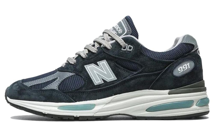 New Balance 991v2 MiUK Dark Navy