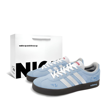 [Custom Sneakers] adidas VL COURT 2.0 Milk Blue Cloud R Cute Sweet Preppy Style Girlfriend Versatile Romantic Fresh Vintage Shock-Absorbing Breathable Anti-Slip Low-Top German Training Shoes Unisex Blue White
