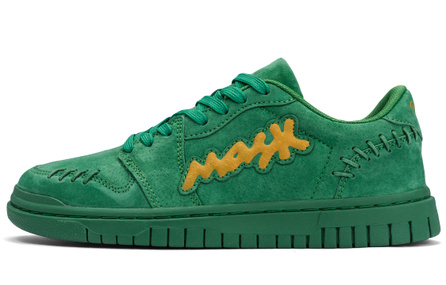 Ghost Mask Slip Resistant Low Top Skateboard Shoes Men's Green