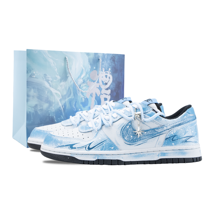Nike Big Canglan Narrative Special Gift Bag Ice Blue Ink Splash Star Pendant Gradient Hand-Painted Fresh Versatile Anti-Slip Low-Top Skate Shoes Unisex Blue/White