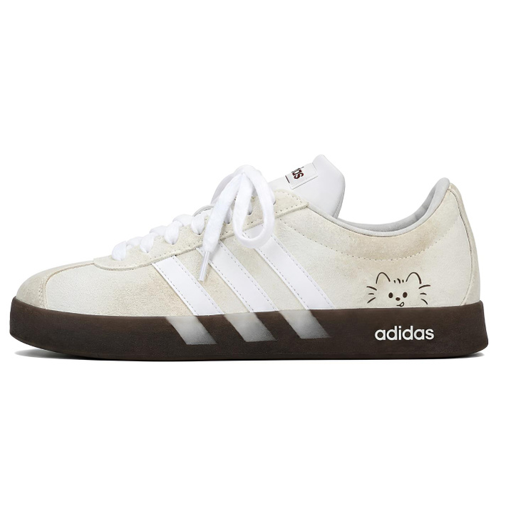 Custom adidas VL COURT 2.0 Milk Coffee Kitten Autumn OOTD Cute Girl Style Sweet Girl Artistic Design Unique Hand-Painted Personalized Niche Height-Boosting Wear-Resistant Non-Slip German Training Shoes Unisex Coffee Apricot