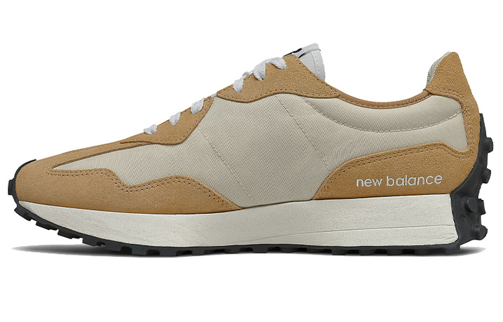New Balance 327 Moonbeam Ghost Pepper