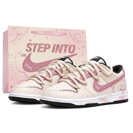 [Custom Sneakers] Nike Dunk Misty Love Gift Bag Edition Lovers Confession Couple Style Color-Block Classic Panda Hand-Painted Starry Sky Wear-Resistant Anti-Slip Height Increasing Shock-Absorbing Low-Top Skate Shoes Unisex