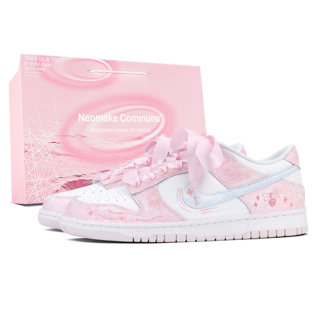 [Custom Sneakers] Nike Dunk Berry Mist Sweet Mood Versatile Good-Looking Height Increasing Slimming Thick Sole Friend Gift High School Student Military Training Wear-Resistant Breathable Anti-Slip Low-Top Skate Shoes Unisex Pink
