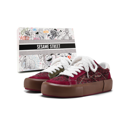 SESAME STREET Retro Woven Plaid Mandarin Duck Color-Block Design Thick Sole Height-Boosting Comfortable Outdoor Casual Sports Basketball Street Trendy Versatile Couple Skateboard Fashion Low-Top Sneakers Unisex