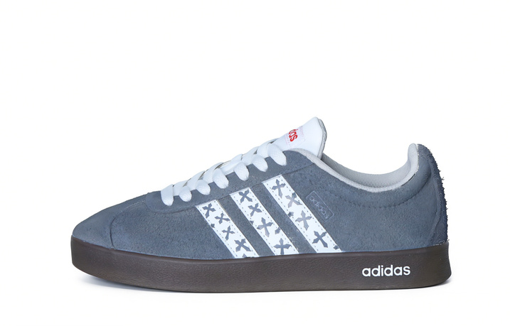 [Custom Sneakers] adidas VL COURT 2.0 Suede Nubuck High Street Retro Classic Versatile Niche Advanced Simple Cross Gray Tone Anti-Slip Wear-Resistant Lightweight Low-Top Casual Skate Shoes Unisex Gray
