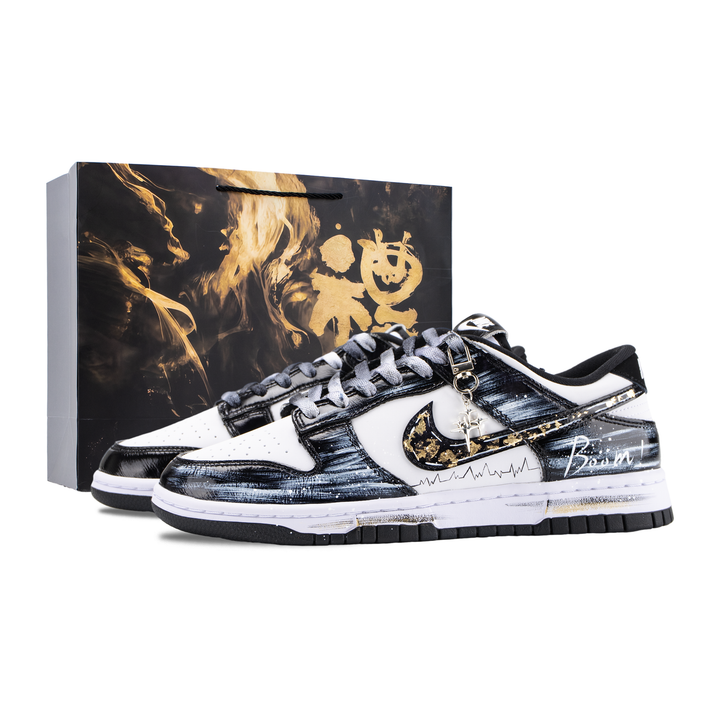 [Custom Sneakers] Nike Dunk Boom Star Wave Special Gift Bag Gold Foil Process Hand-Painted Gradient Unique Design Retro Trendy Simple Versatile Wear-Resistant Low-Top Skate Shoes Unisex Black Gold