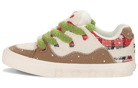 Ollieskate Classic Cartoon Gingerbread Man Furry Anti-Slip Wear-Resistant Low-Top Skateboard Shoes Unisex Beige Brown