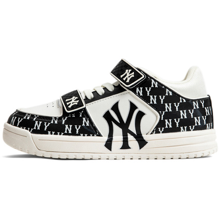 MLB New York Yankees Anti-Slip Wear-Resistant Black Teenagers