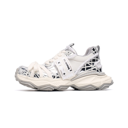 TRUMPPIPE Fabric Fashion Trendy Future Mecha Paris Street Retro Style Cushioned Height-Increasing Wear-Resistant Lightweight Low-Top Dad Shoes Unisex