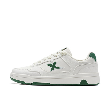 XTEP Lightweight Low-Top Skateboard Shoes Men's Sail White/Deep Emerald Green