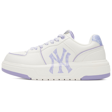 MLB New York Yankees Synthetic Leather Couple Retro Denim Old-Fashioned Dual-Color Laces Versatile Casual Comfortable School Shoes Height-Increasing Mid-Top Skate Shoes Unisex White/Purple