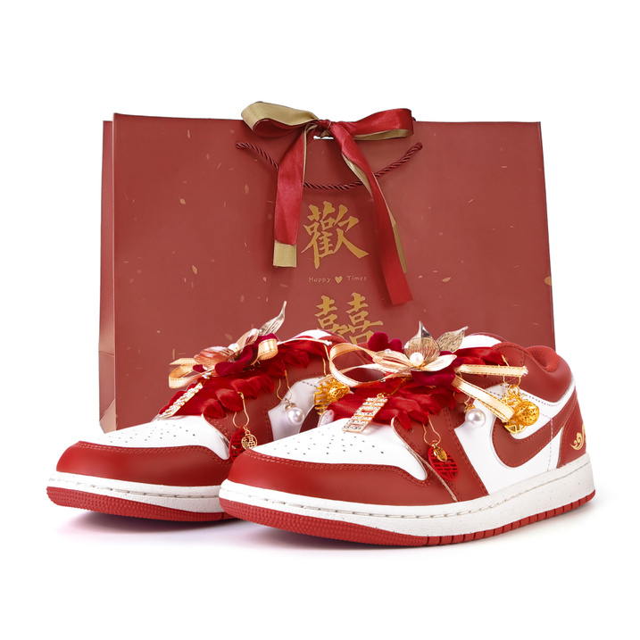 Custom SneakersJordan Air Jordan 1 'Love Overflow' Xiuhe Wedding Shoes Double Happiness Pendant Chinese Wedding Anti-Slip Durable Low-Top Retro Basketball Shoes Men's White Red